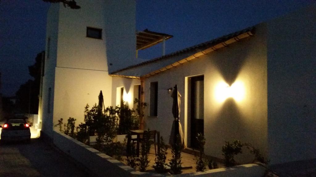 Casa Vacanze Senia Del Rais Favignana Room photo