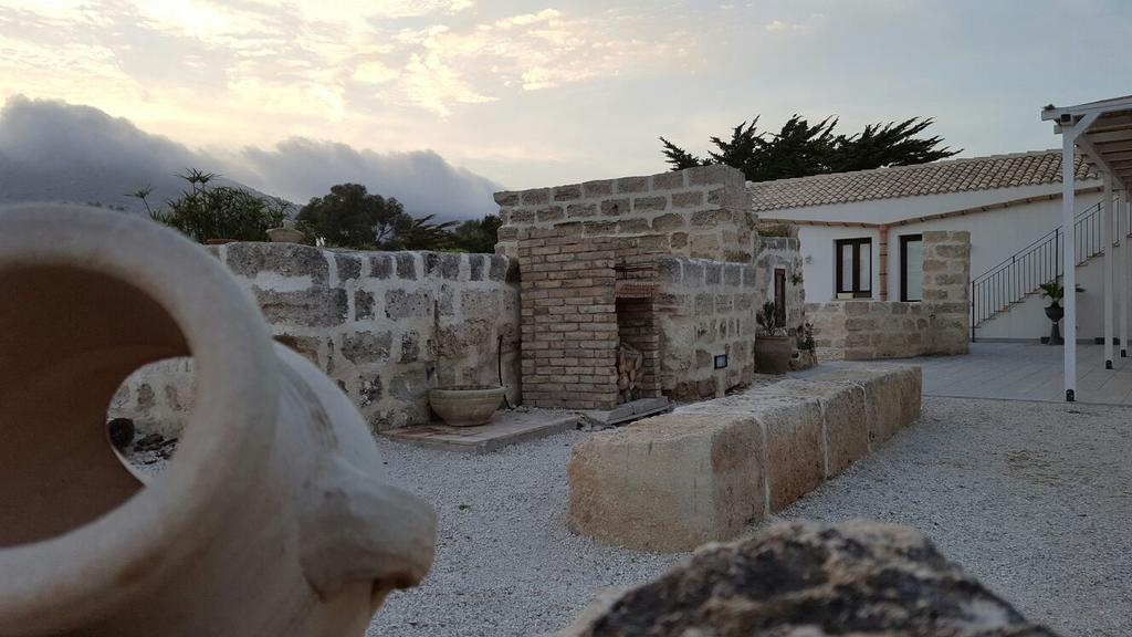 Casa Vacanze Senia Del Rais Favignana Exterior photo
