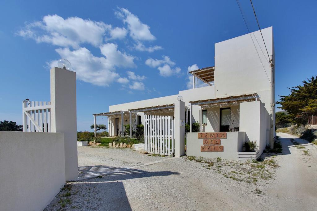 Casa Vacanze Senia Del Rais Favignana Exterior photo