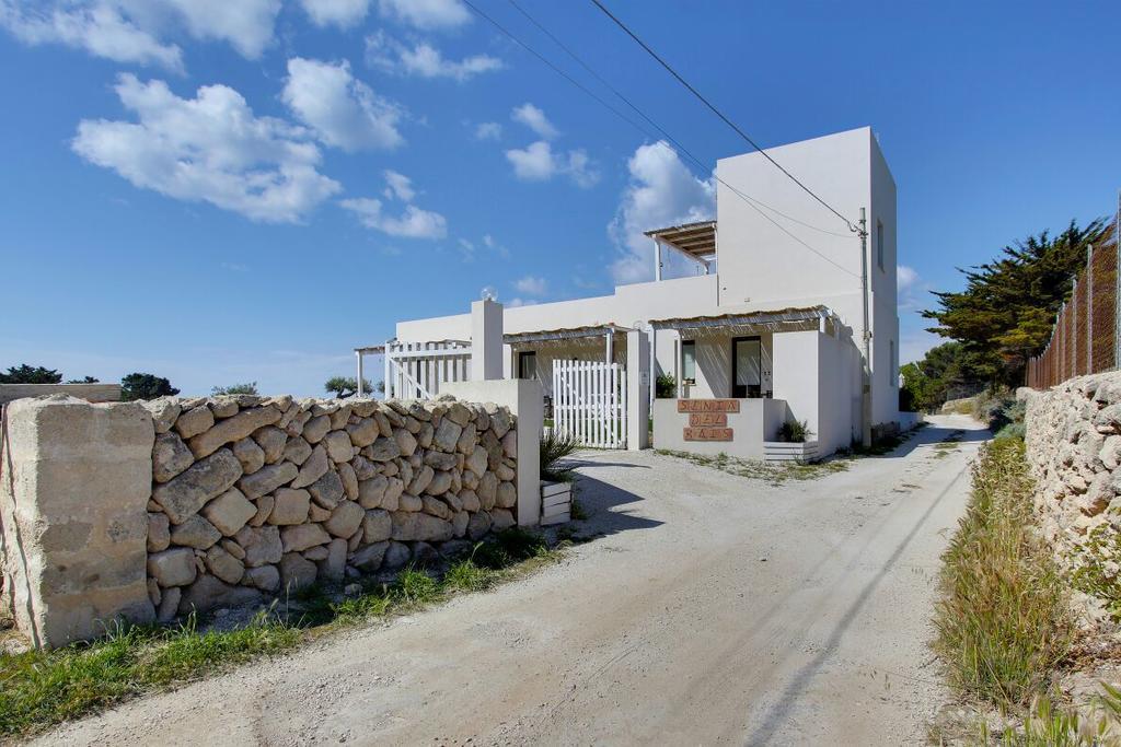 Casa Vacanze Senia Del Rais Villa Favignana Exterior photo